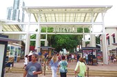 019-Bayside Marketplace